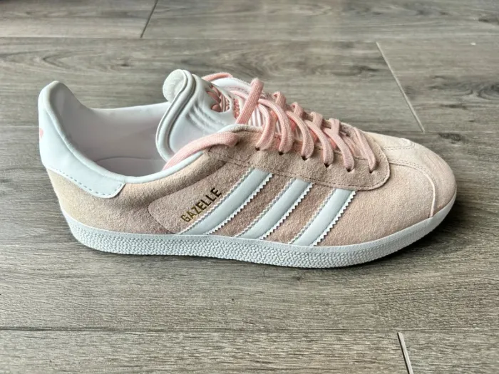 Baskets Adidas Gazelle Rose Pâle Taille 40 Neuves - photo numéro 5