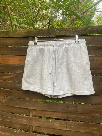 Short sportswear