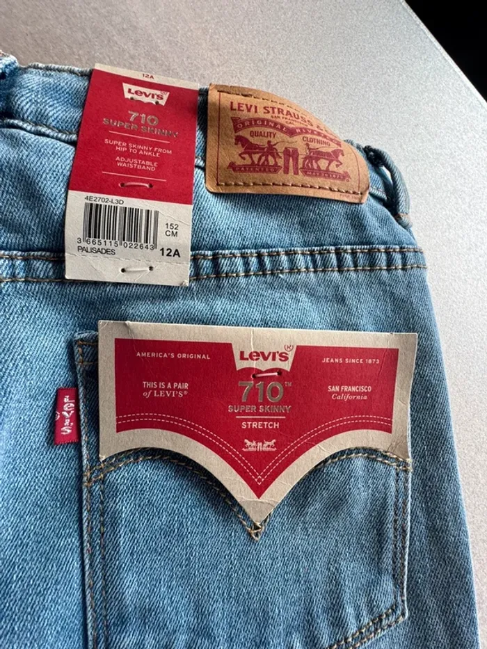Jean skinny Lévis 710 12 ans neuf - photo numéro 7
