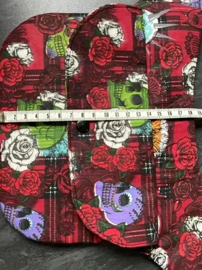 Pochette tête de mort - photo numéro 3