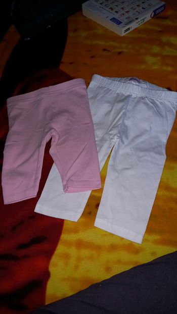 Lot de 2 leggings.
