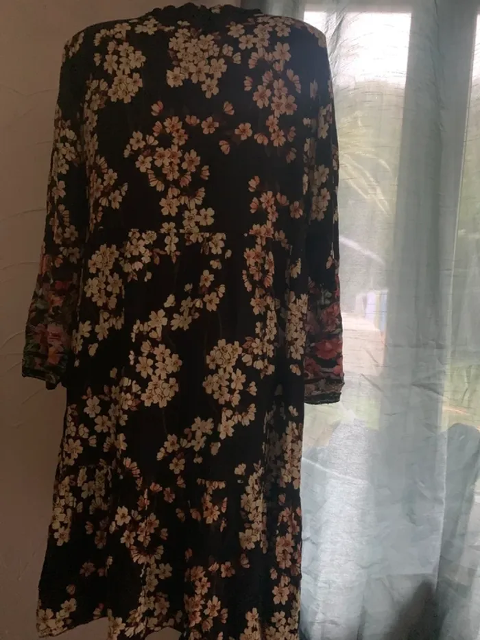 Robe fluide manches longues fleurie taille42 44 - photo numéro 10