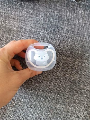 Tétine sucette neuve Nuk petit renard gris - modèle mixte