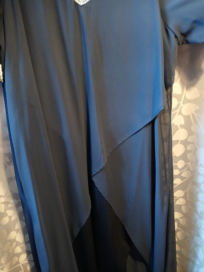 Robe cérémonie - photo numéro 3