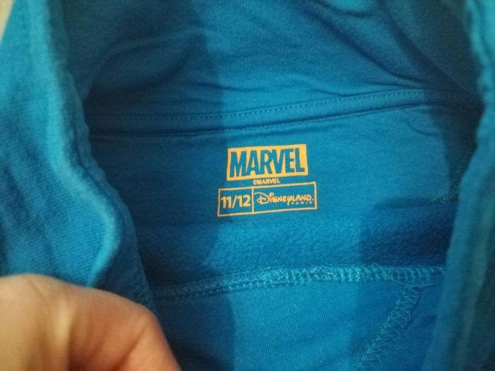 Pull Disneyland Paris Marvel 11/12 andu - photo numéro 3