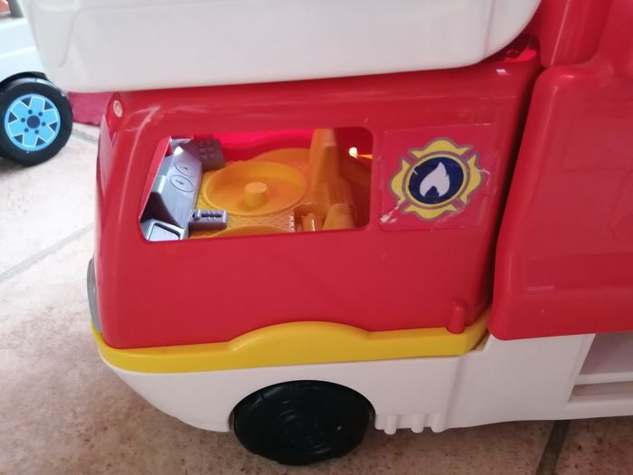Camion pompiers VTech. - photo numéro 7