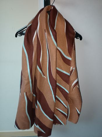 Écharpe marron bleu