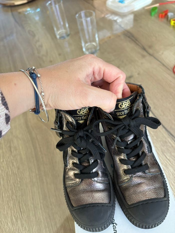 Bottines gbb taille 26 - photo numéro 5