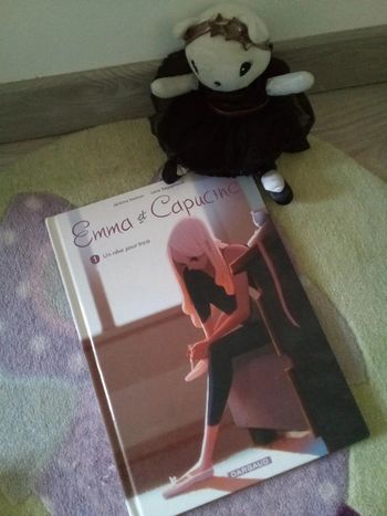 Bd Emma et Capucine 1 + peluche