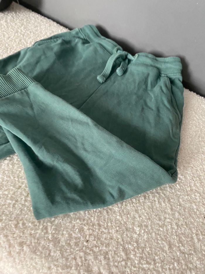 Joggings - photo numéro 4