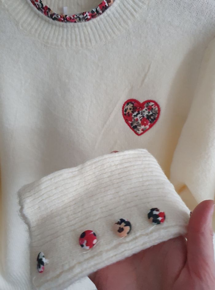 Pull col & cœur fleurie Taille unique - photo numéro 3