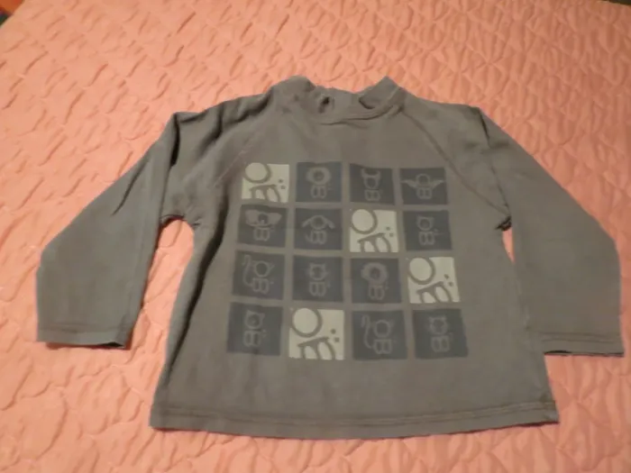 T-shirt taille 18 mois garçon - photo numéro 2
