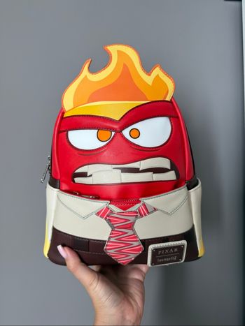 Loungefly colère