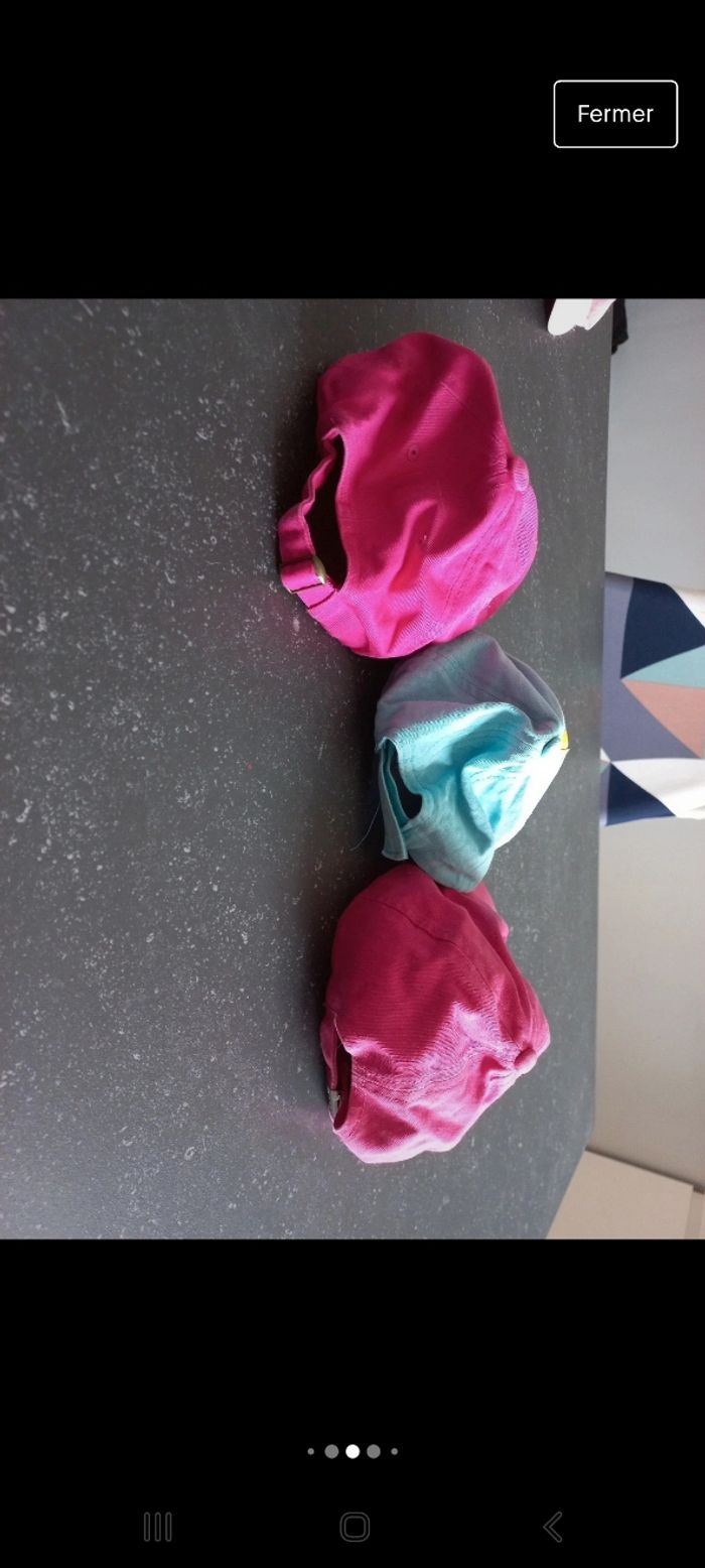 3 casquettes t 54 - photo numéro 5