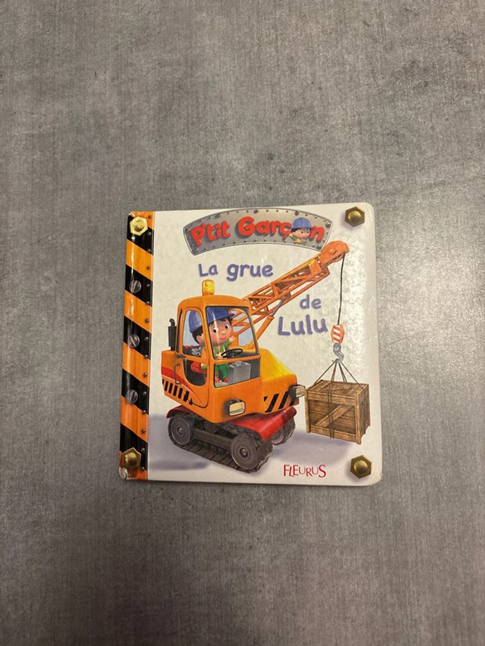 Livre, petit garçon, la grue de Lulu