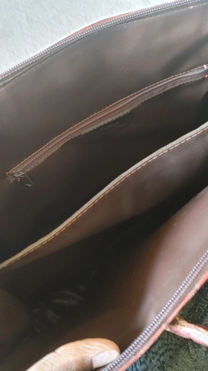 Sac à main en cuir véritable vintage motif exotique crocodile marron tirant sur le rouge - photo numéro 15