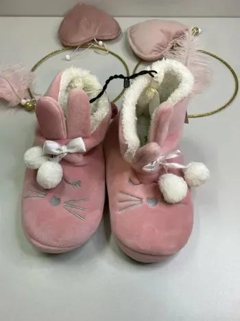 Chaussons fourrés fille (neuf) - Taille 35/36