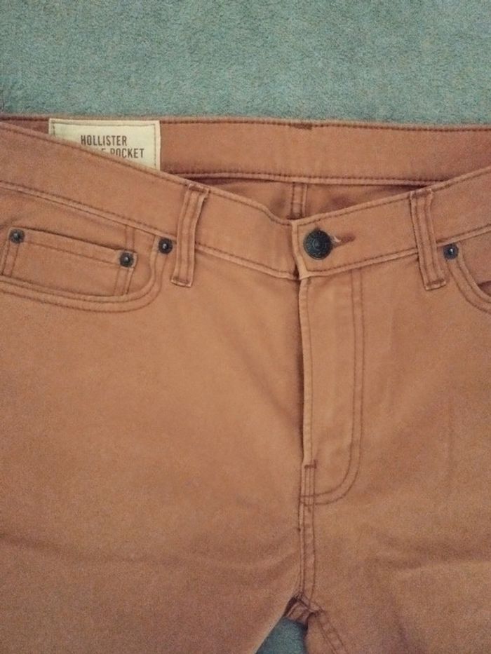 Jean Femme Hollister taille 42 - photo numéro 2