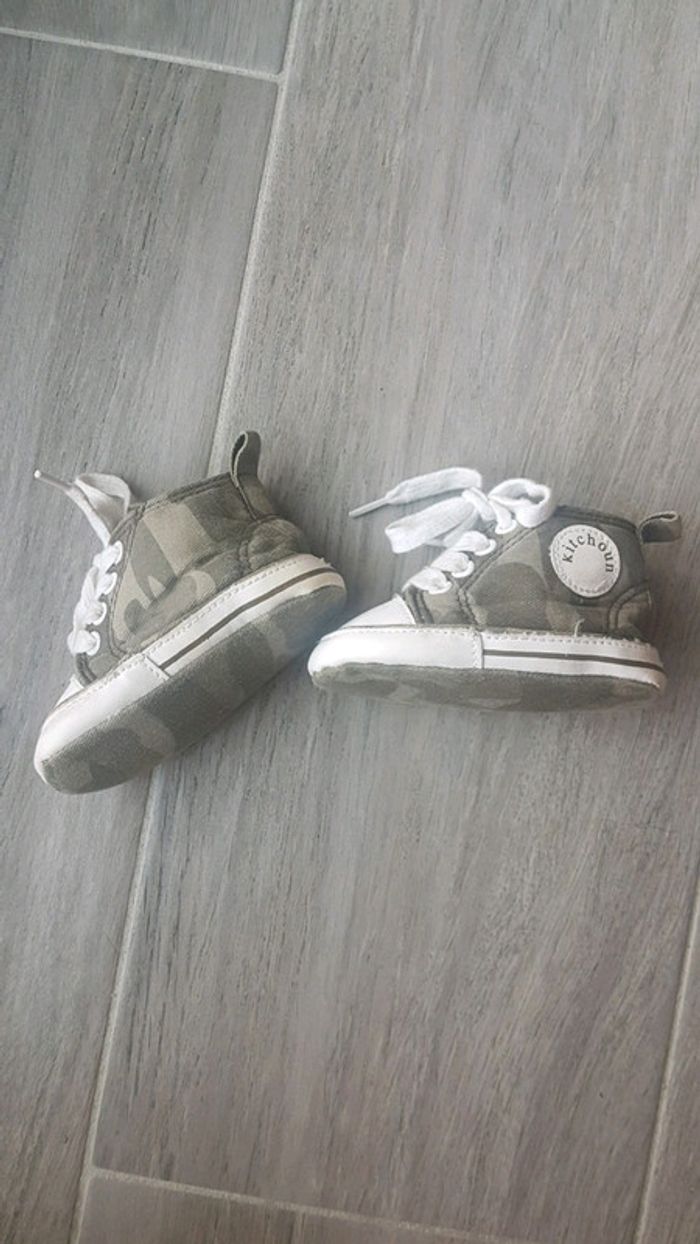 Chaussures/chaussons bébés 0-6 mois - photo numéro 3
