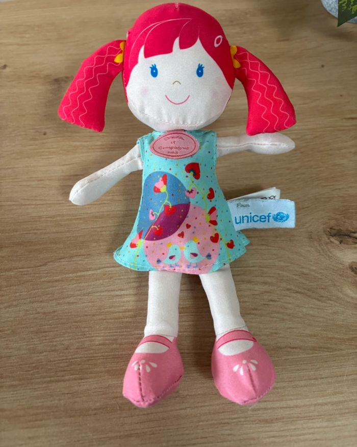Doudou poupée jade rose vert oiseau unicef doudou et compagnie - photo numéro 2
