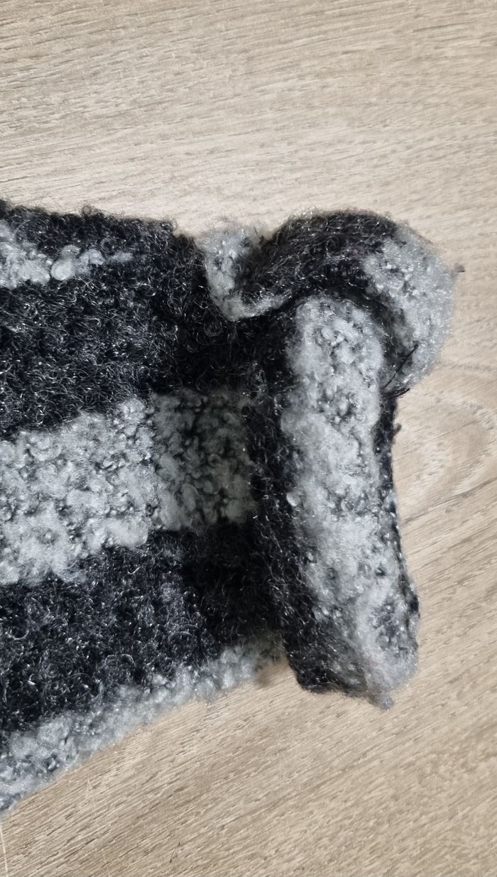 Gilet chaud à capuche Mini Molly 6-8 ans - photo numéro 4