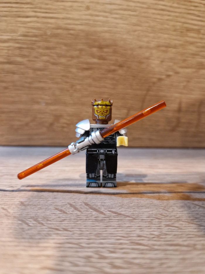 Figurine type lego Sith Savage Opress star wars