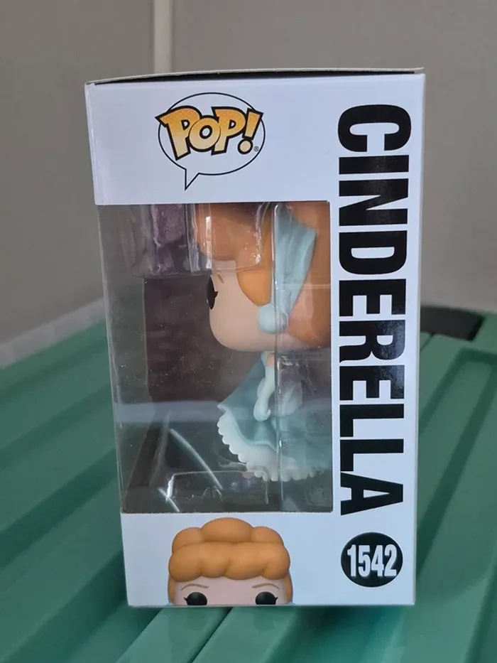 Funko pop Disney princesse Cendrillon 1542 - photo numéro 2