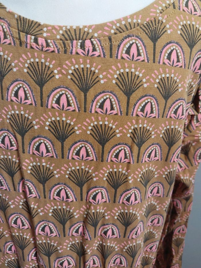 Robe Zeeman moutarde à fleurs – manches longues – 8 ans - photo numéro 2