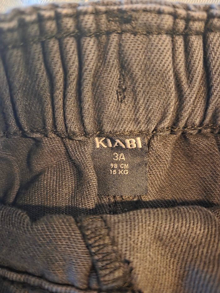 Lot de 2 pantalons neuf taille 3 ans - photo numéro 5