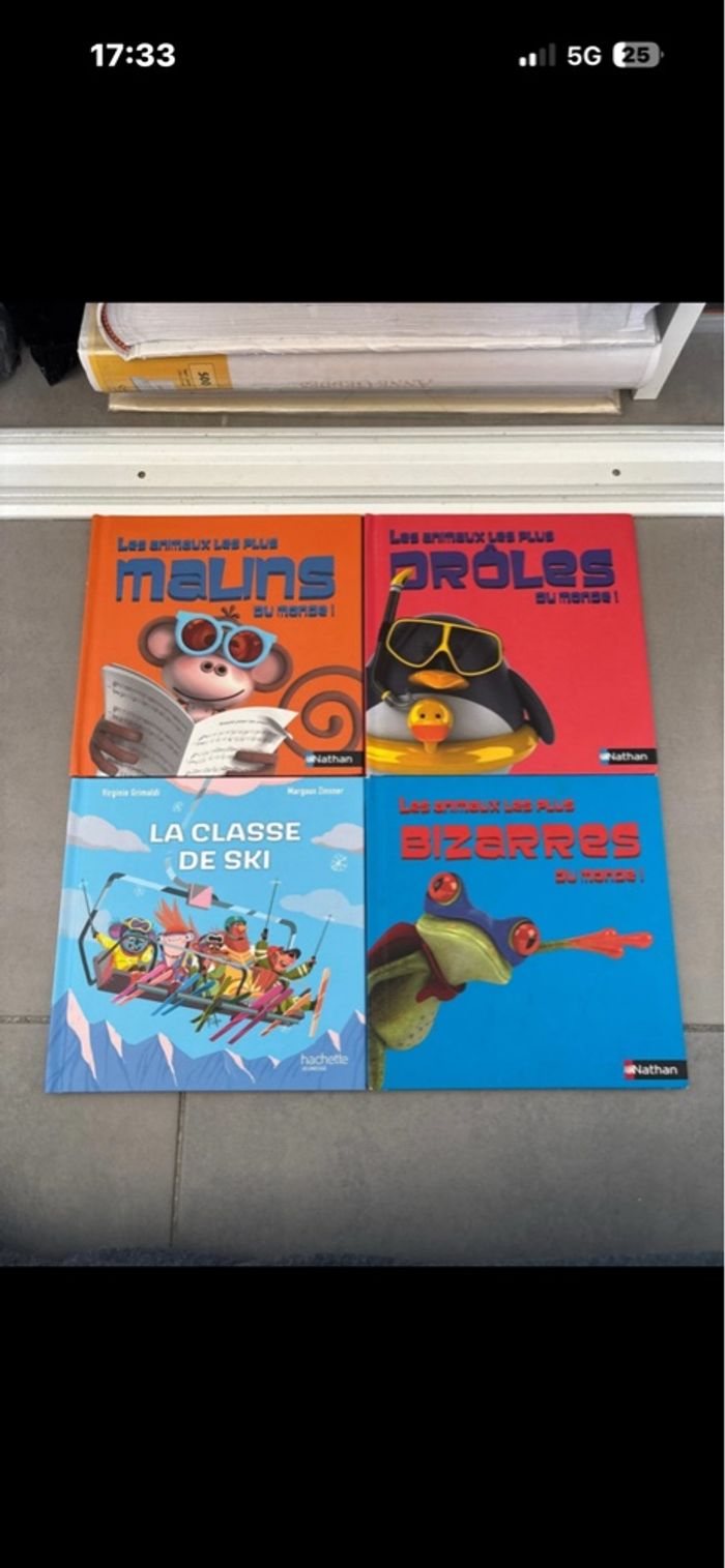 Lot de 32 petits livres hachette - photo numéro 2