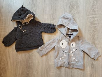 Gilet et pull bébé 9 mois
