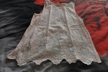 Débardeur taille 11 /12 ans