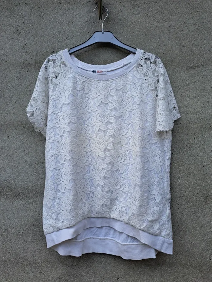 T-shirt dentellée