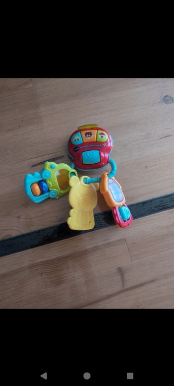 Hochet p'tites clés magiques VTech