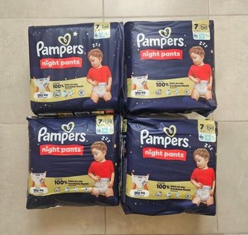 4 paquets de couches pampers pants night taille 7