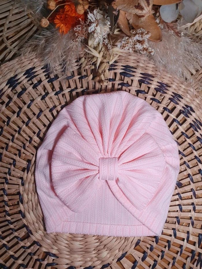 Bonnet - photo numéro 3