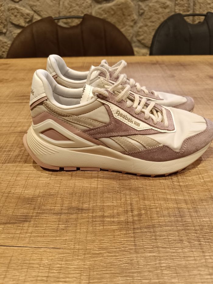 Chaussures Reebok leather legacy classic taille 37,5 - photo numéro 5