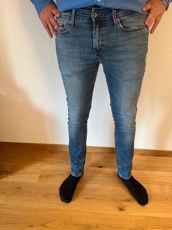 Jeans Tommy Hilfiger taille 33/32