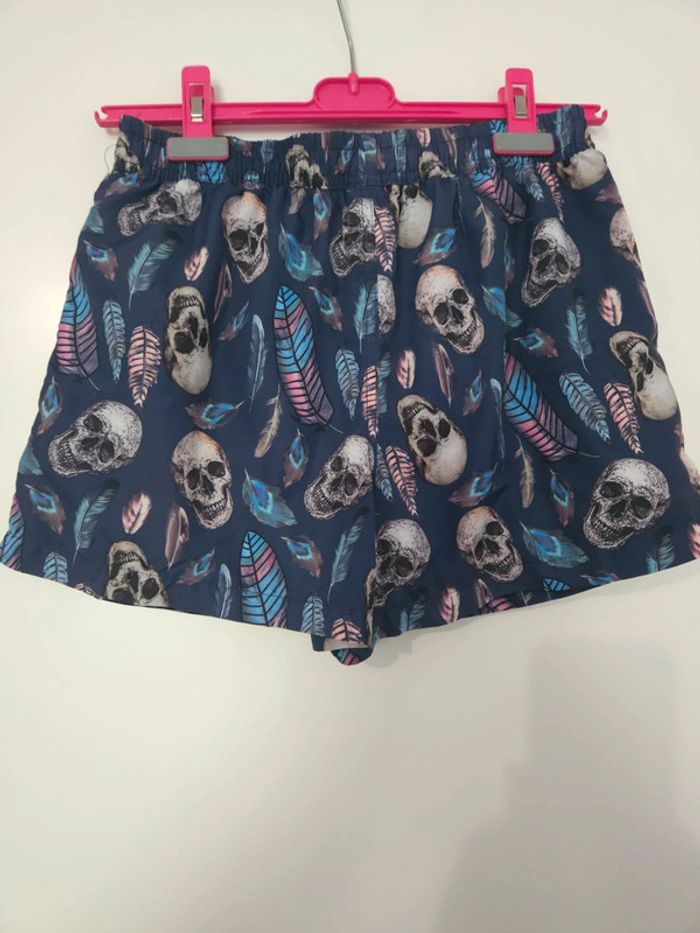 Short de bain ado S | Bikki Beach | Motif tête de mort & plumes - photo numéro 5