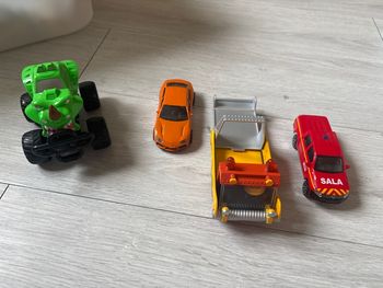 Lot de voitures 
