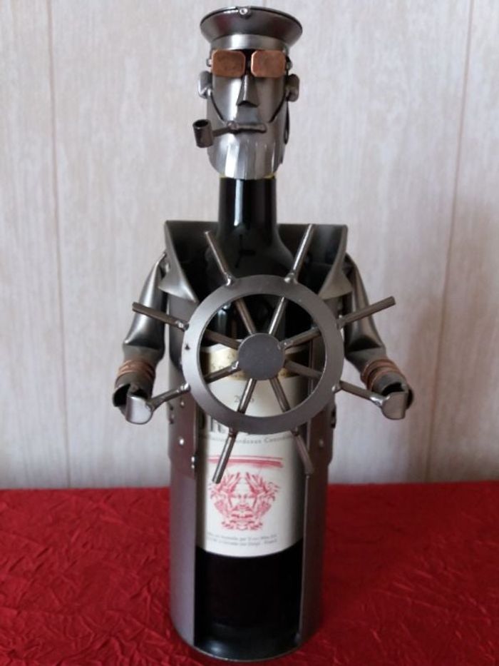 Support bouteille marin en métal