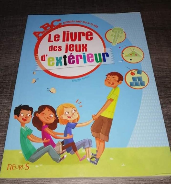 Le livre des jeux d extérieur 6/ 12 ans
Fleurus - photo numéro 1