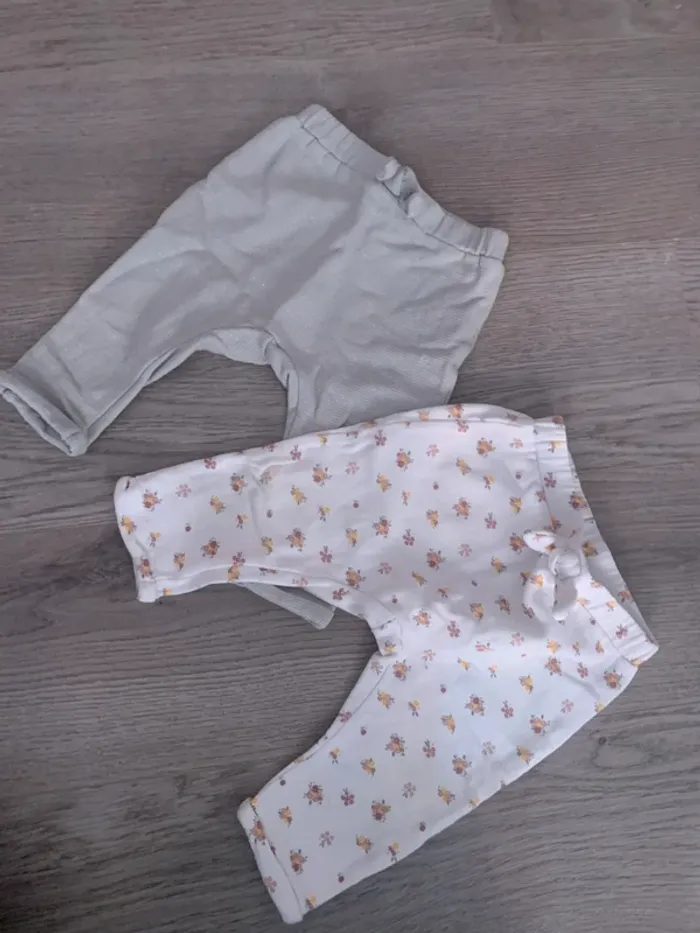 Lot de 2 pantalons molleton 12 mois