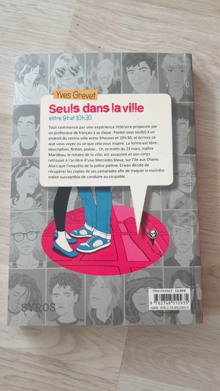 Livre Seuls dans la ville - photo numéro 2