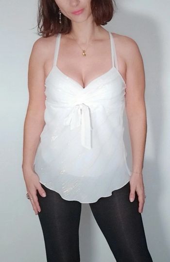 Top blanc décolleté pailleté 42