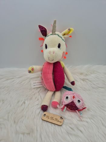 Peluche quille Bowling Jack le Lion LilliputiensPeluche hochet Louise La licorne Lilliputiens
