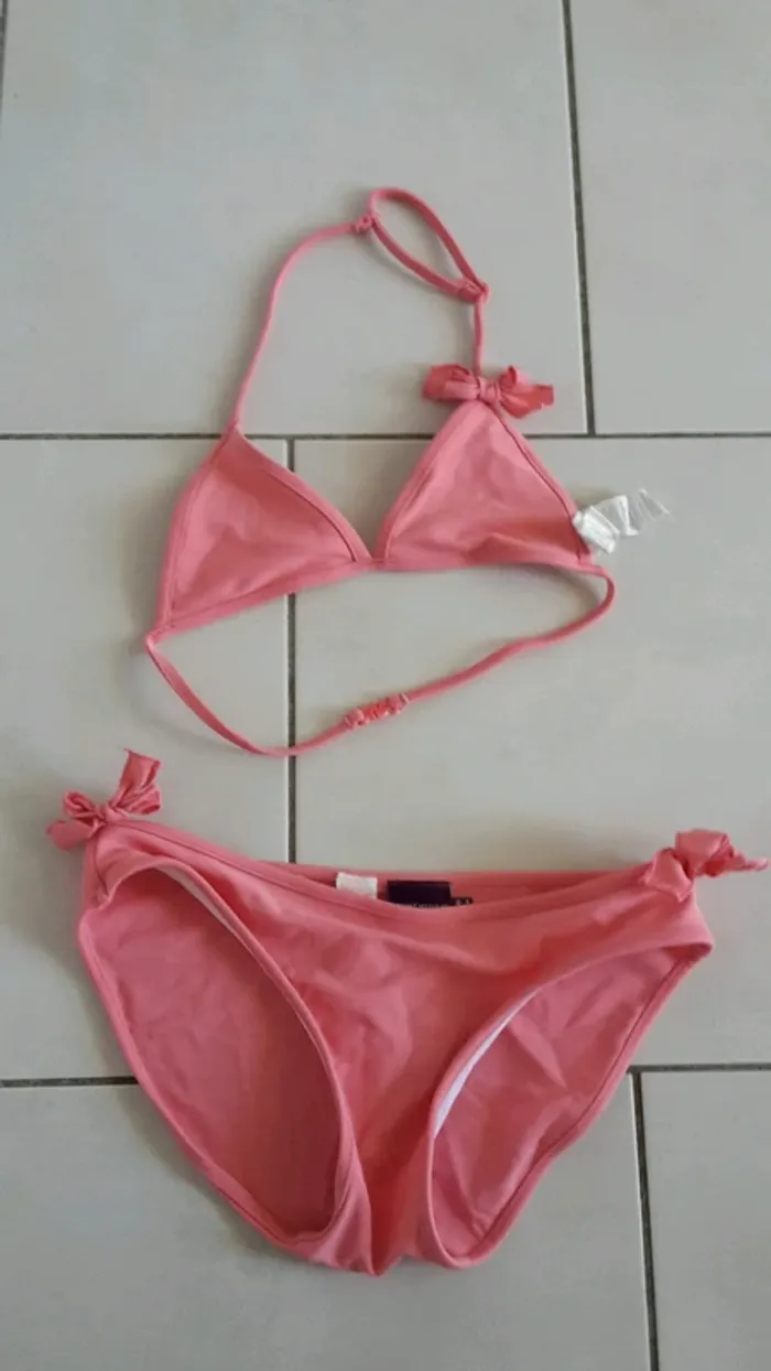 Maillot de bain"sergent major"14 ans