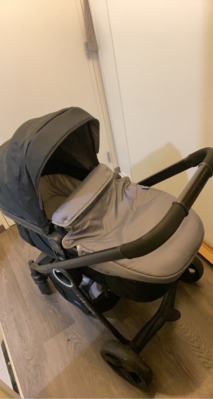 Pousette urban chicco trio - photo numéro 3