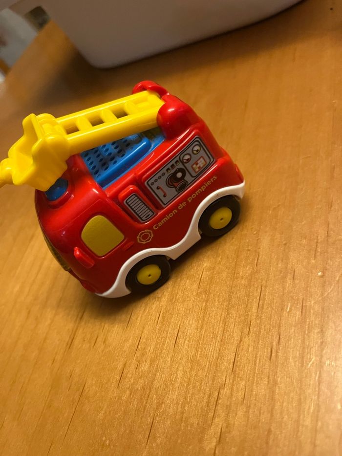 Tut tut bolide - photo numéro 2