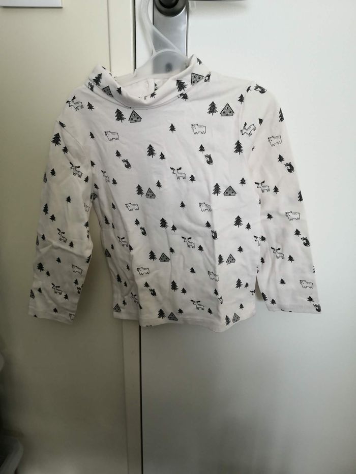 Sous-pull à col montant à motif (Beige, animaux, chalets & sapins) 18 mois (86 cm) Kiabi - photo numéro 1